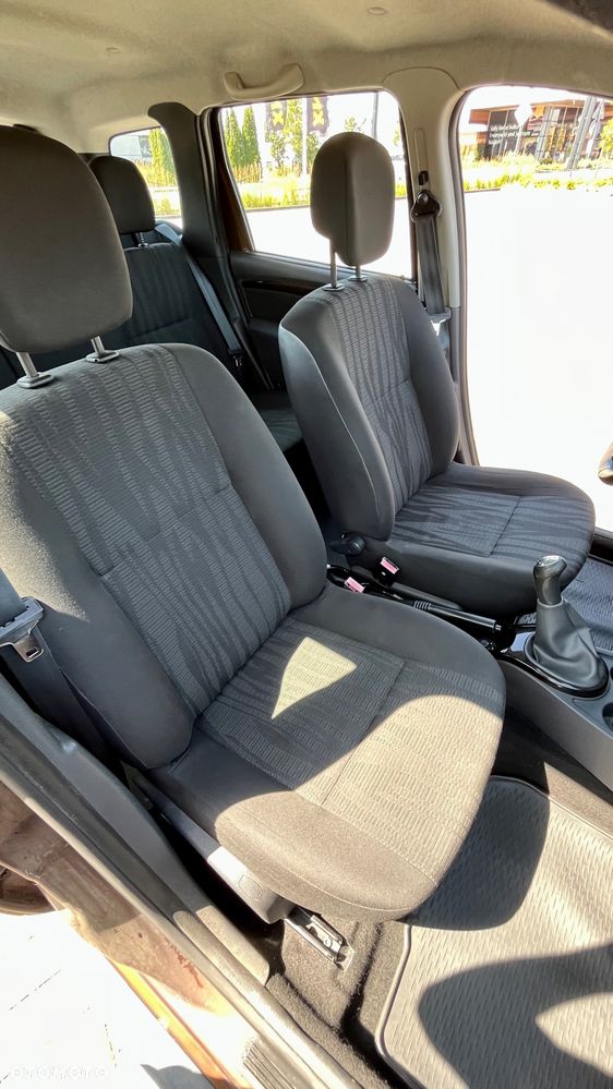 Dacia Duster 1.6 - 15