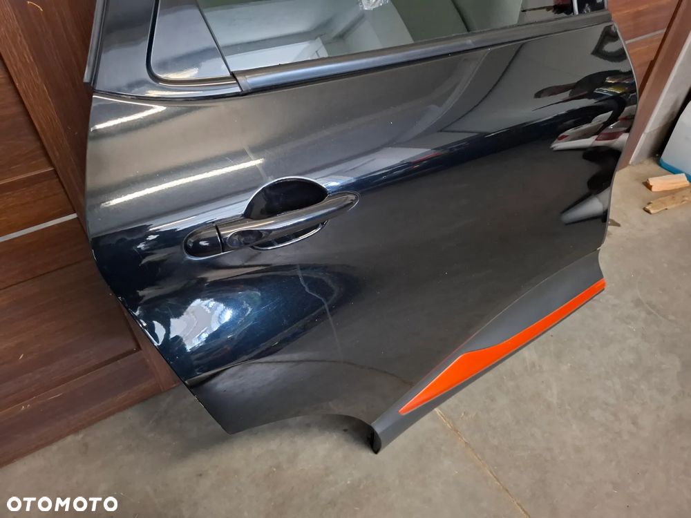 Drzwi prawy tył Renault Captur I 2015 rok kolor BIXNU do założenia - 3