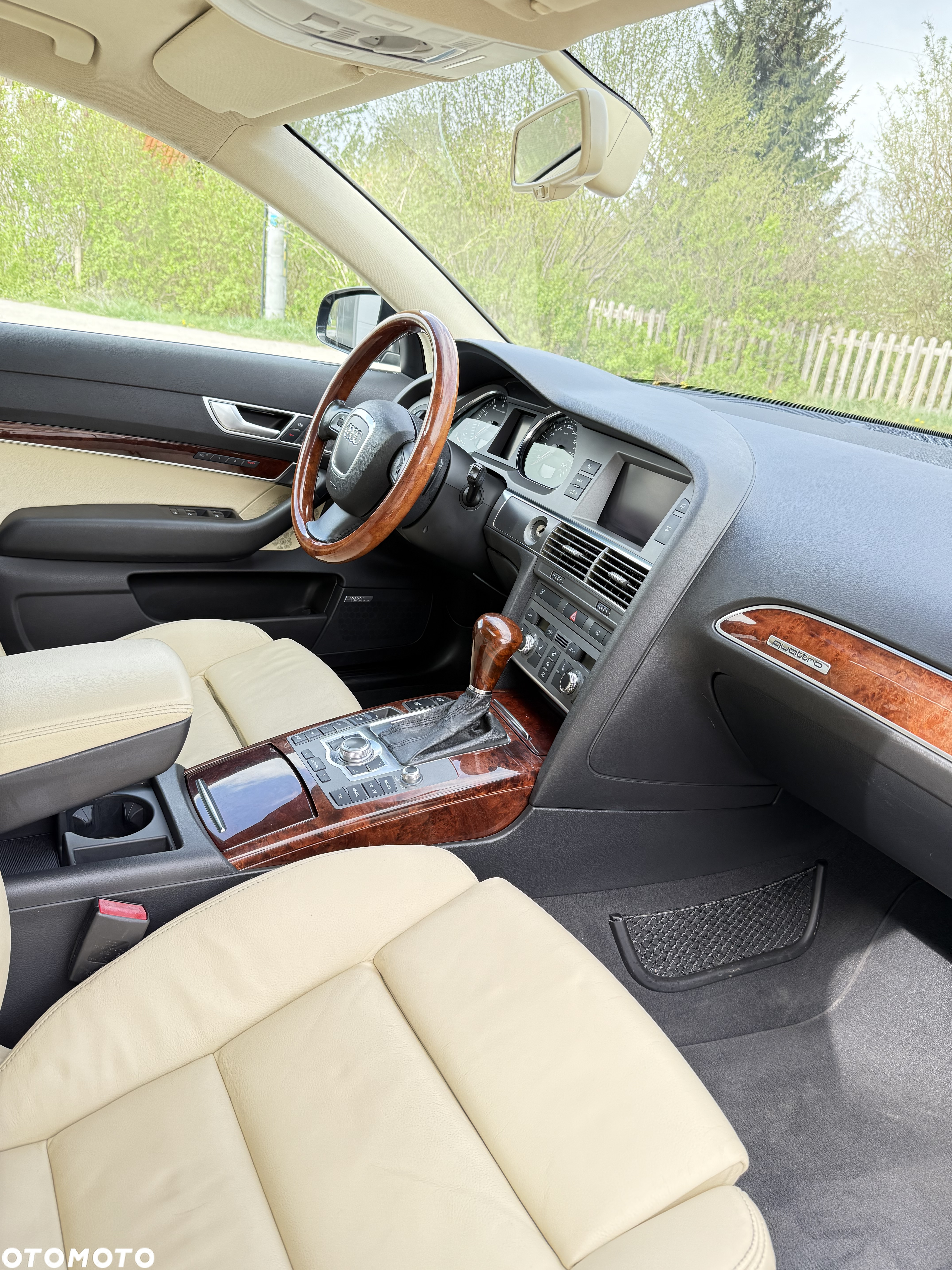 Audi A6 4.2 Quattro Tiptronic - 36