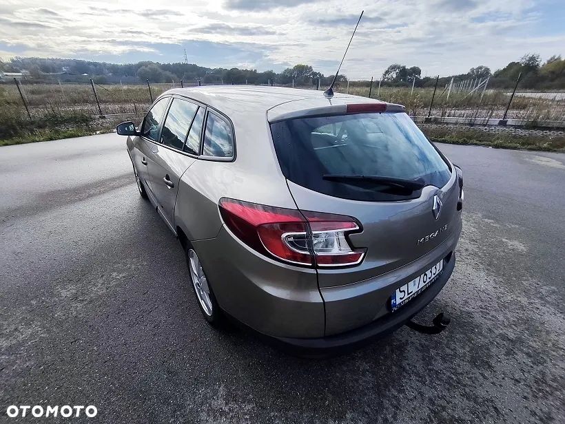 Renault Megane 1.6 16V Authentique - 6