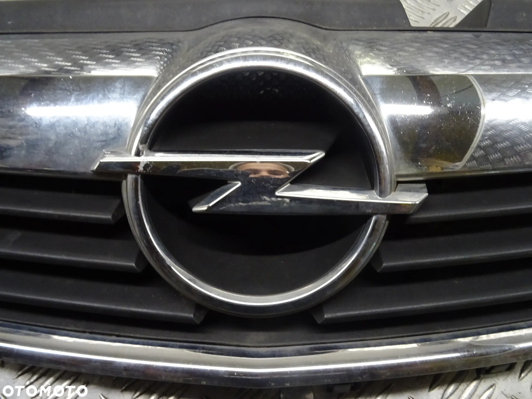 OPEL ZAFIRA B 1.9 CDTI 120KM ATRAPA GRILL 13136136 - 3