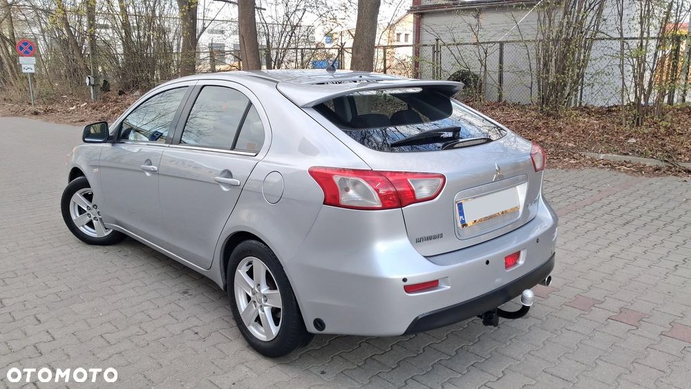 Mitsubishi Lancer - 6