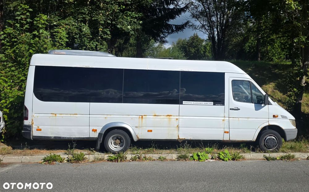 Mercedes-Benz Sprinter 413 - 3