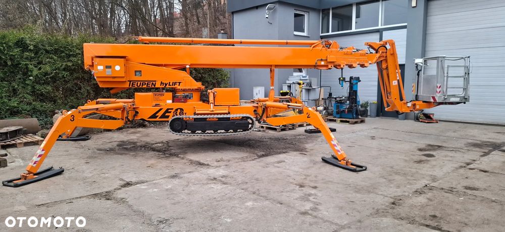 Omme Podnośnik koszowy gąsienicowy Teupen Leo 30T 30m 2009r zwyżka pająk - 2