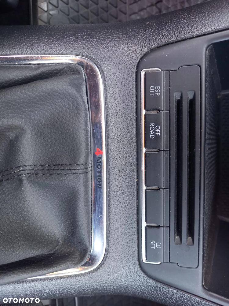 Volkswagen Tiguan 2.0 TDI DPF 4Motion Track & Field - 16
