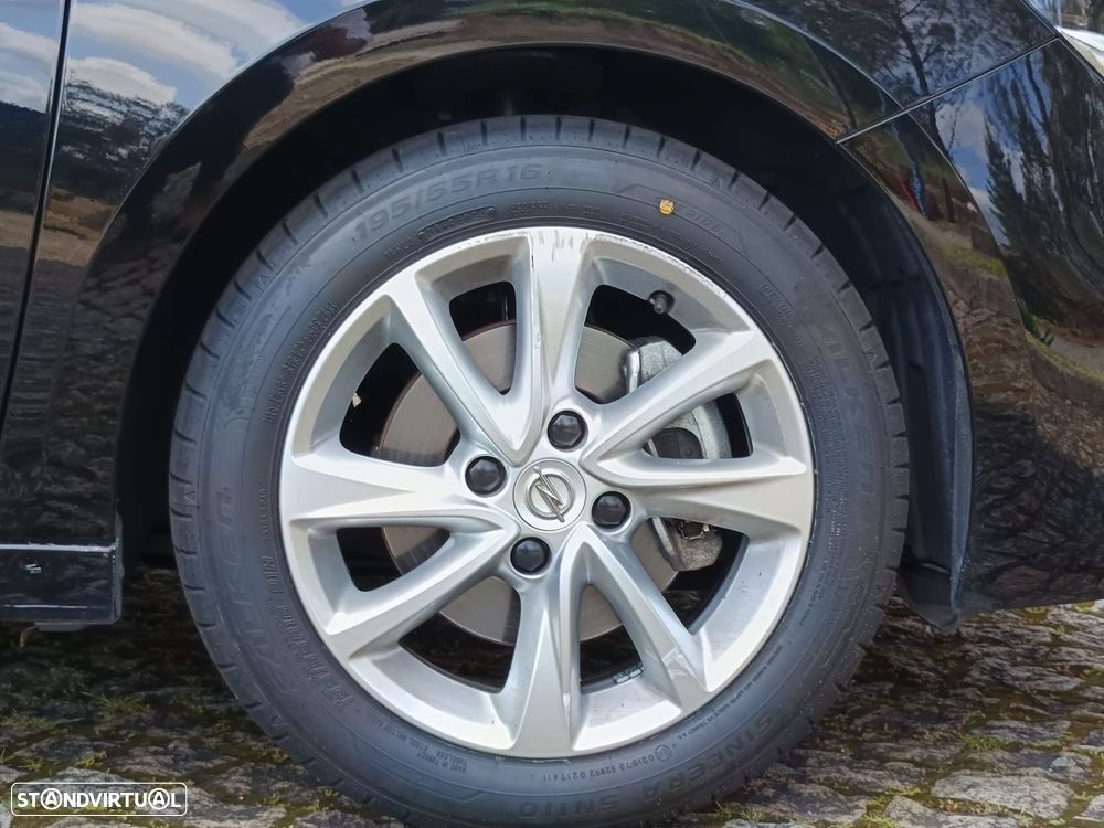 Opel Corsa 1.5 D Elegance - 12