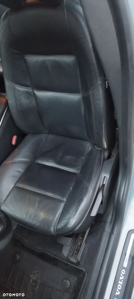 Volvo V50 2.0D - 15