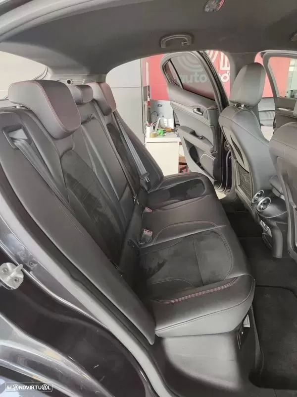 Alfa Romeo Stelvio 2.9 T Quadrifoglio AT8 Q4 - 17