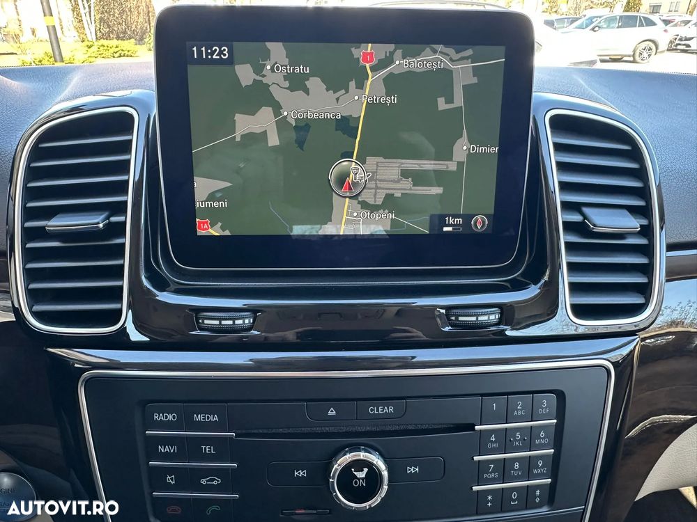 Mercedes-Benz GLE 350 d 4MATIC - 33