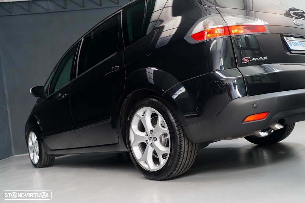 Ford S-Max 1.8 TDCi Titanium 7L - 22