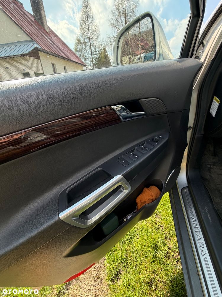 Opel Antara - 10
