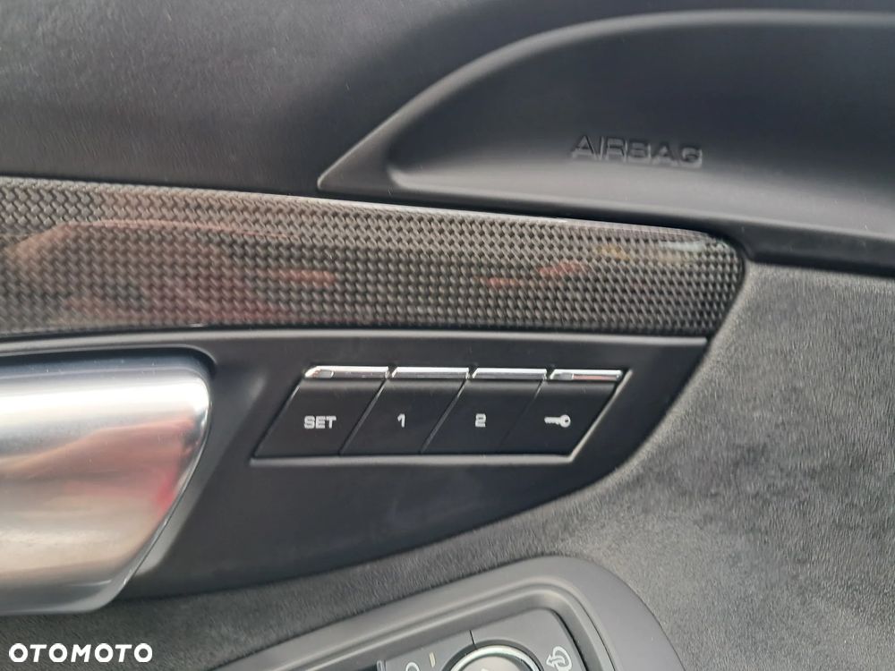 Porsche 718 Cayman GPF GTS PDK - 20