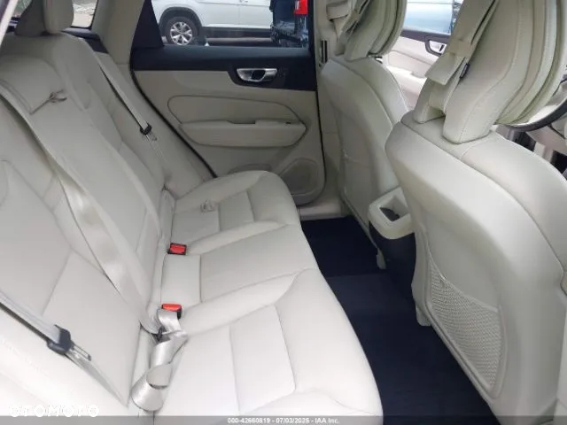 Volvo XC 60 T5 AWD Inscription - 12