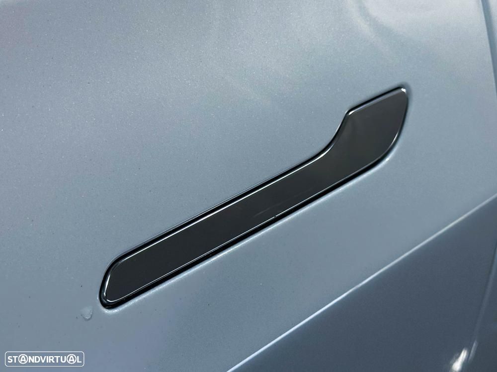 Tesla Model 3 Long-Range Dual Motor AWD - 19