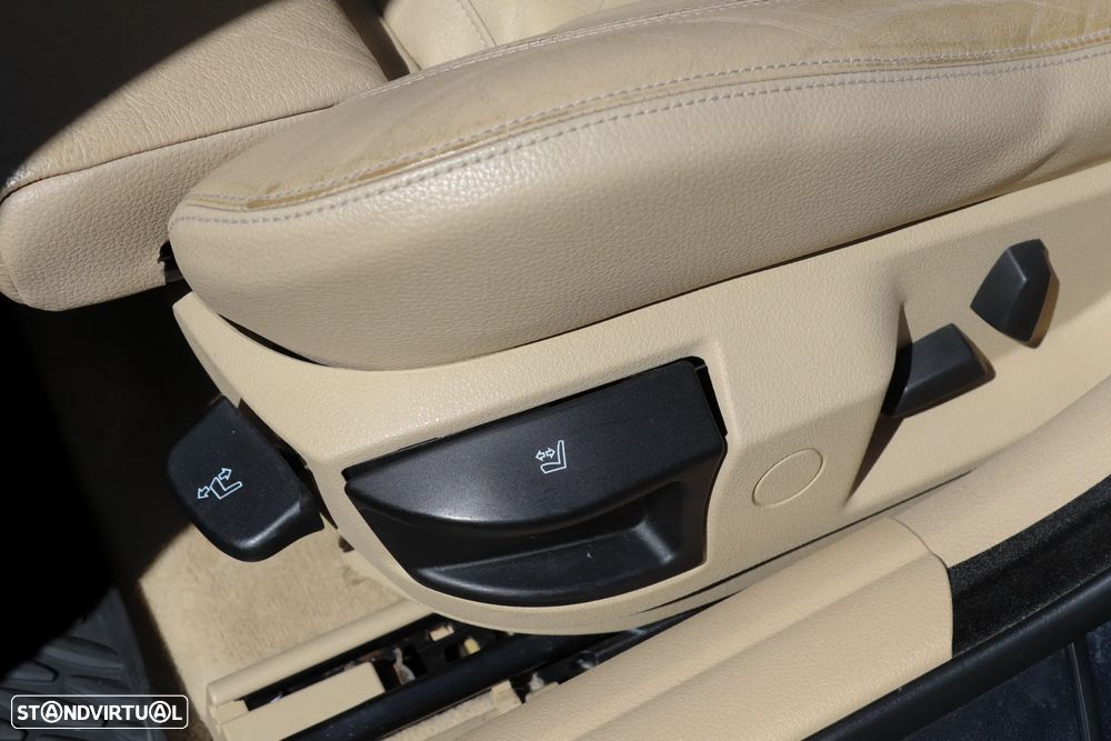 BMW 520 d Auto - 23