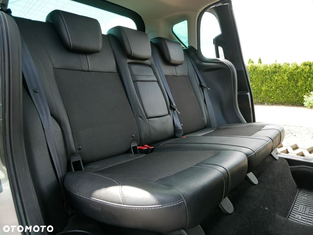 Ford B-MAX 1.0 EcoBoost Titanium - 24