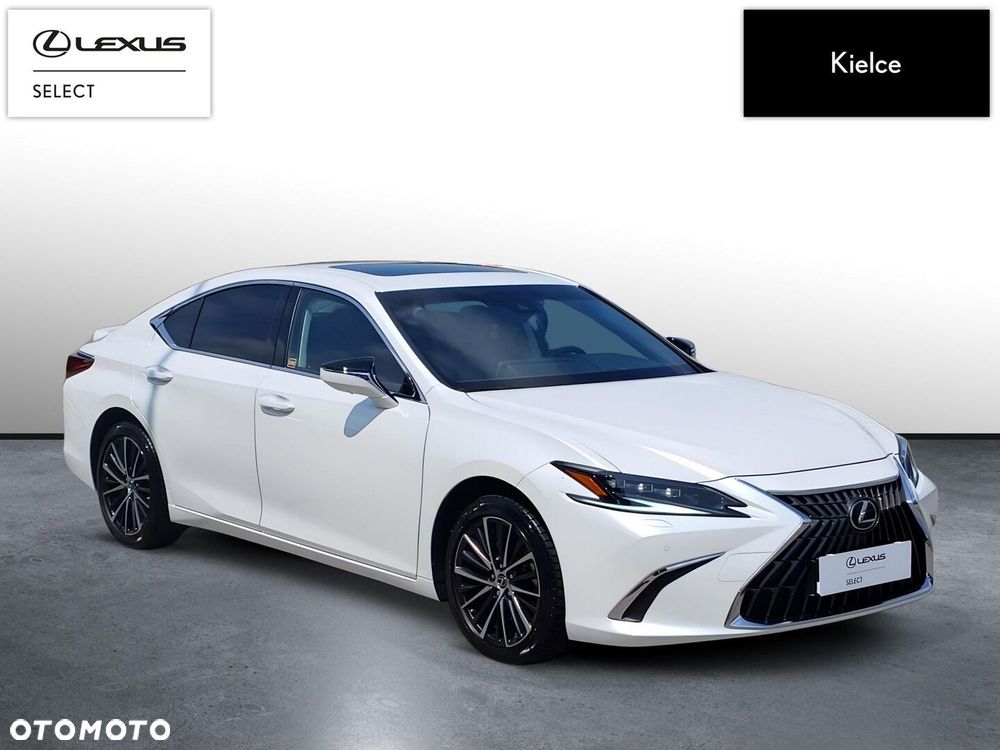 Lexus ES - 8