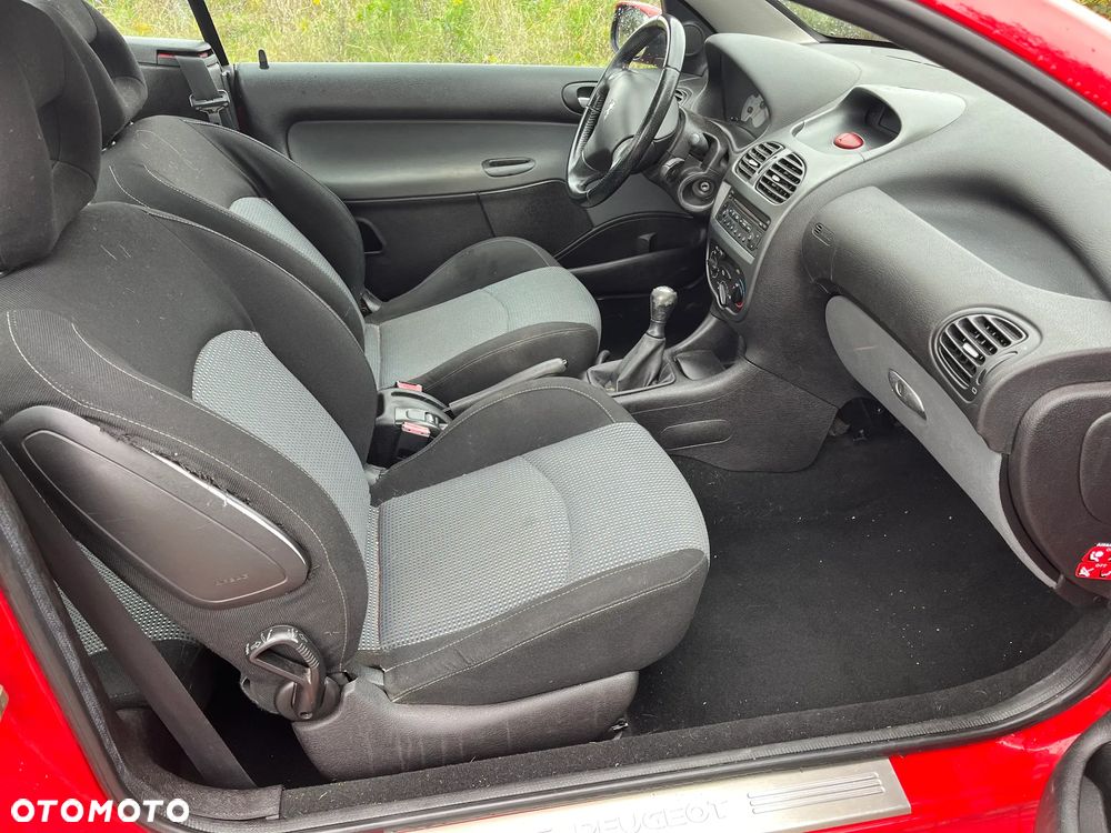 Peugeot 206 CC - 37