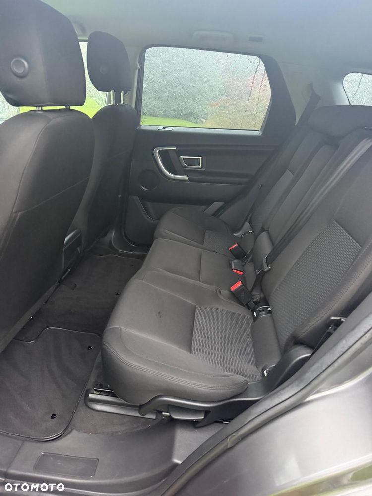 Land Rover Discovery Sport TD4 SE - 11