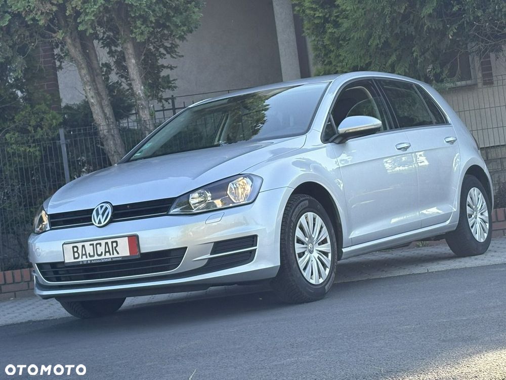 Volkswagen Golf - 4