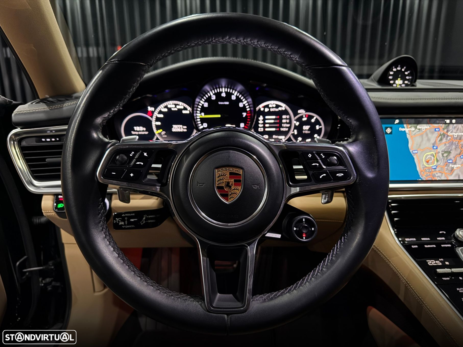 Porsche Panamera Sport Turismo - 28