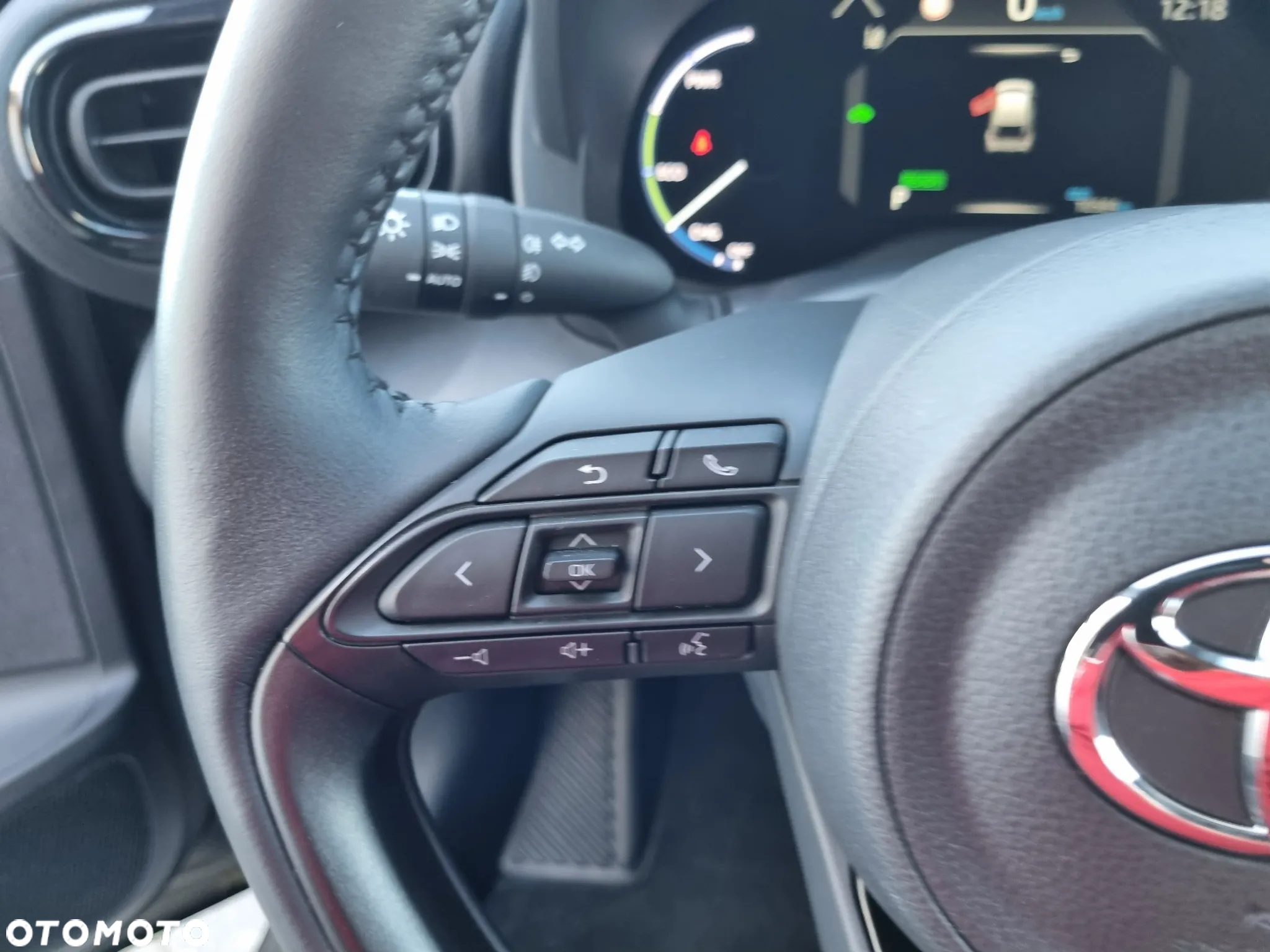 Toyota Yaris Cross Hybrid 1.5 Adventure - 22