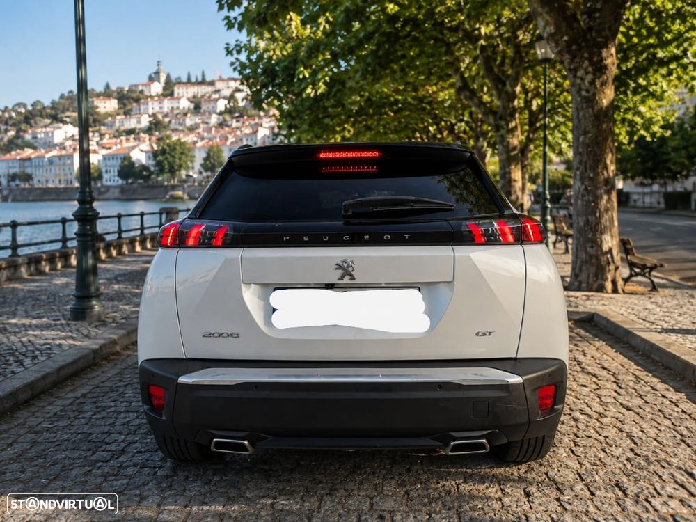 Peugeot 2008 - 4