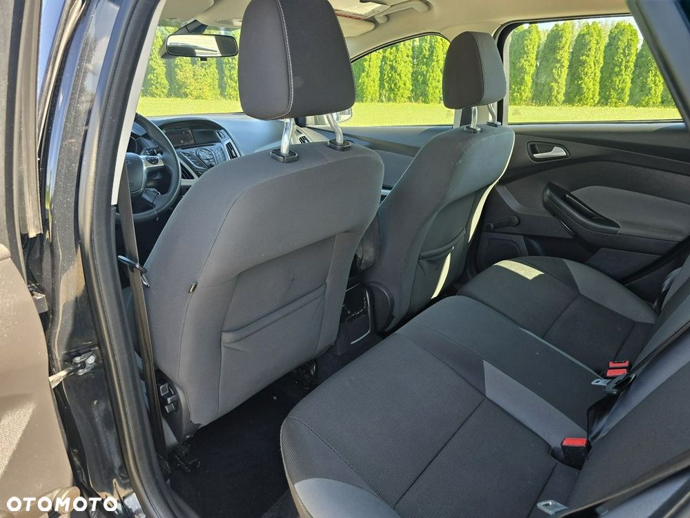 Ford Focus - 22