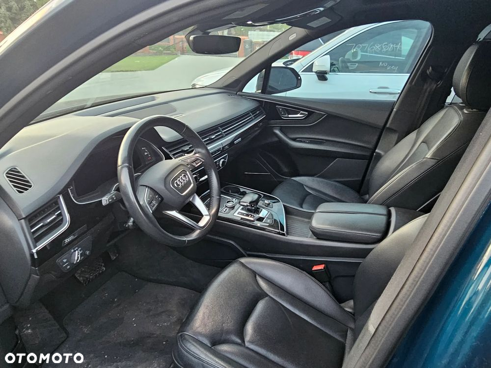 Audi Q7 - 26