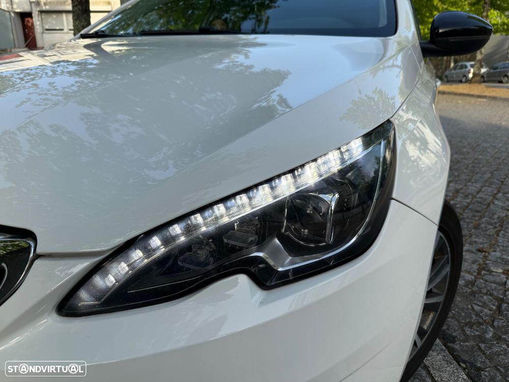 Peugeot 308 SW 2.0 BlueHDi Allure - 12
