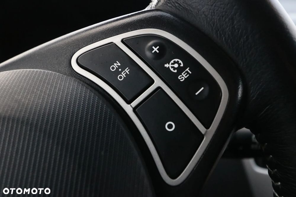 Kia ProCeed 2.0 CVVT TX - 13