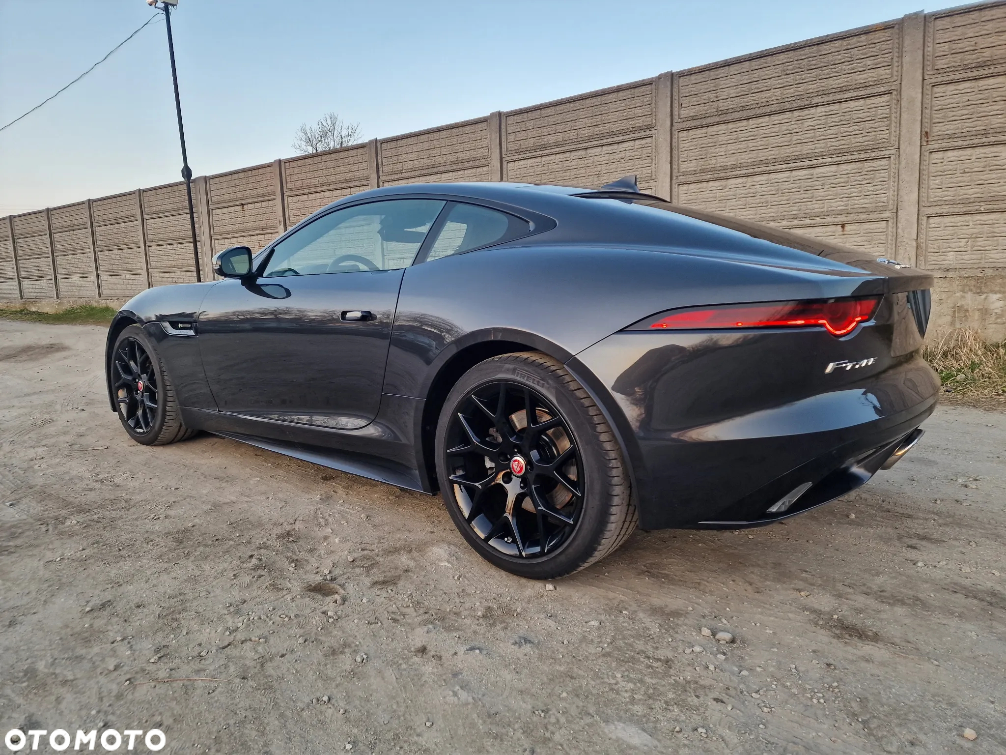 Jaguar F-Type 2.0 Turbo R-Dynamic - 32