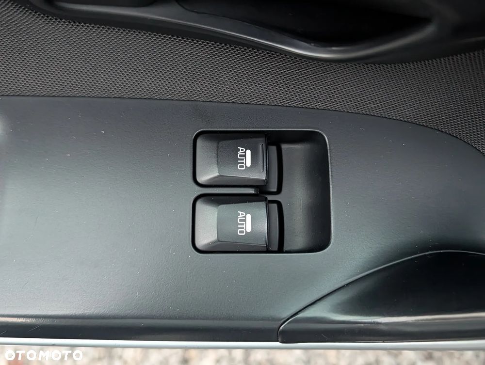 Kia Ceed 1.4 CVVT - 30