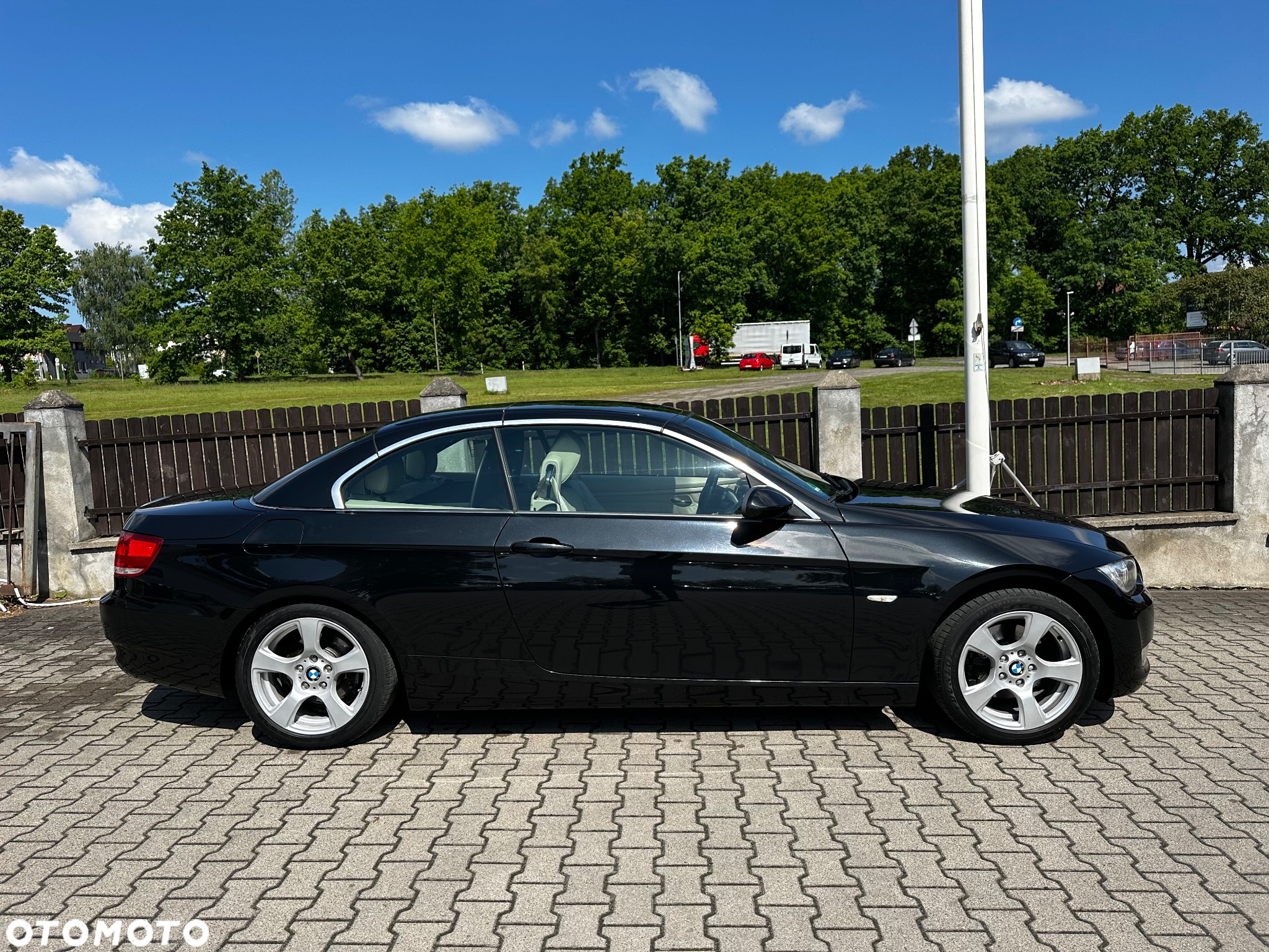 BMW Seria 3 320i Cabrio Edition Exclusive - 17