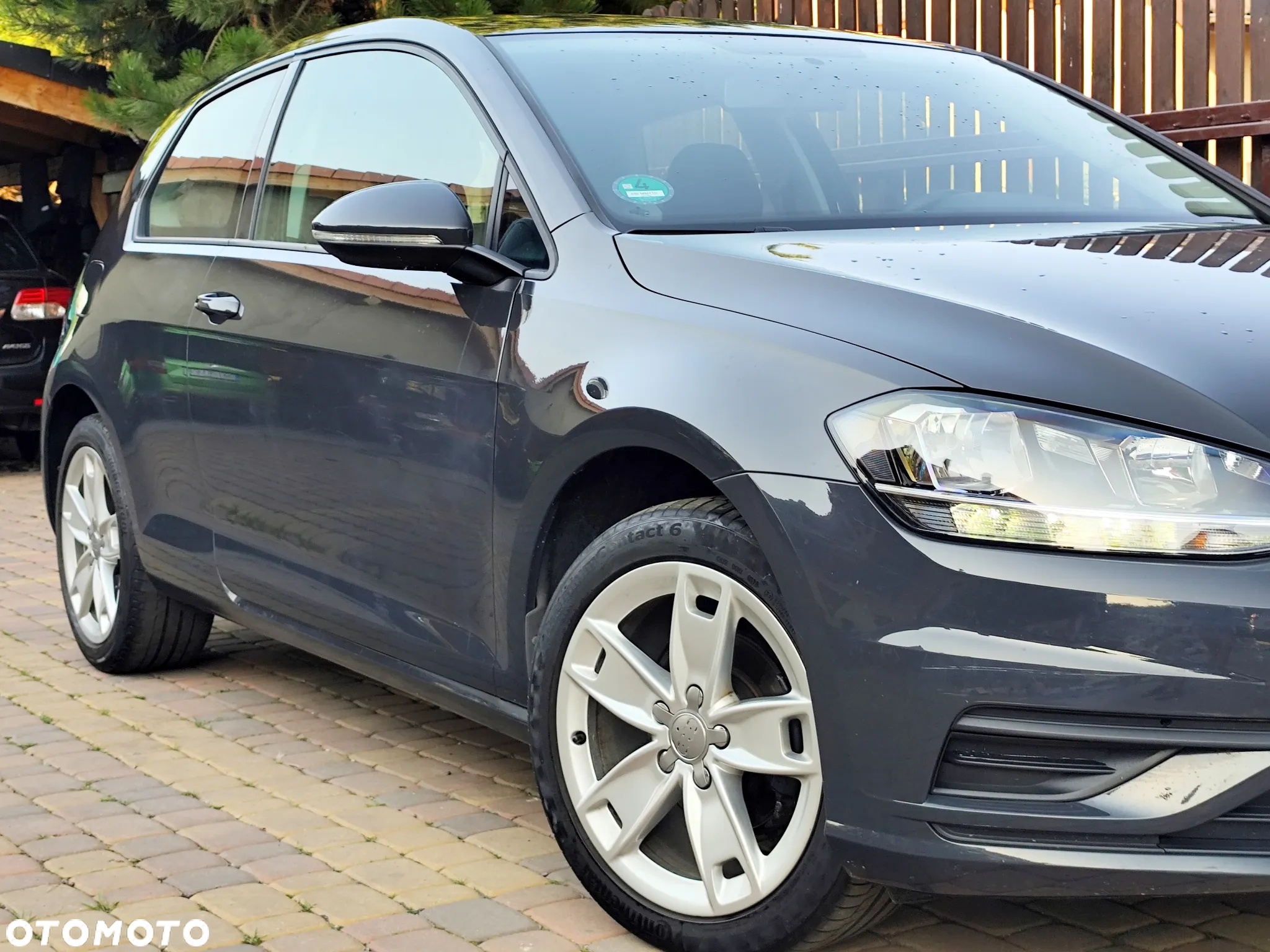 Volkswagen Golf VII 1.0 TSI BMT Trendline - 12