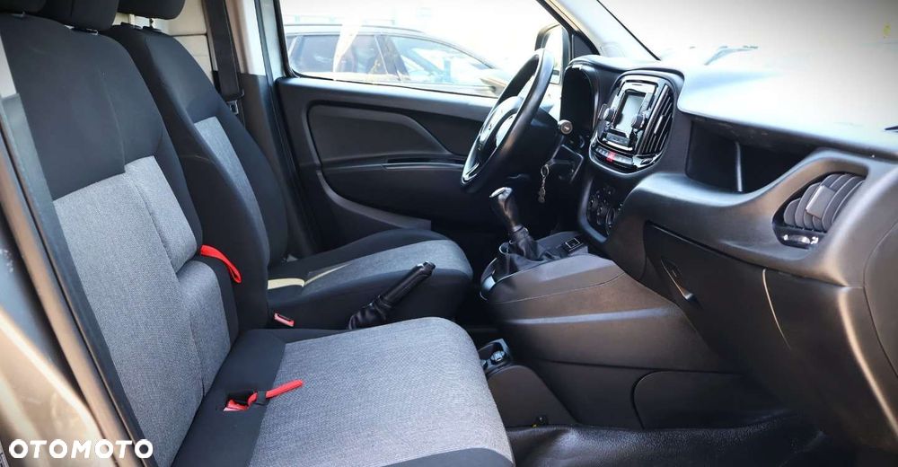 Fiat Doblo - 16