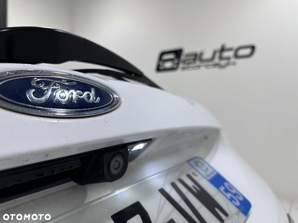 Ford Focus - 23