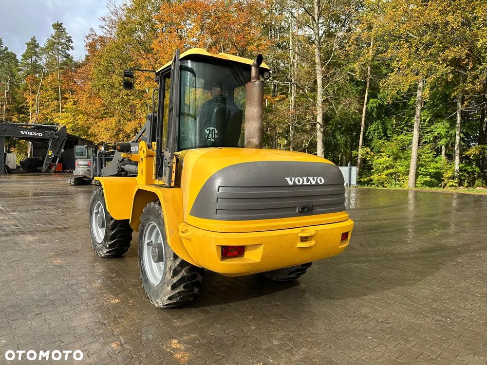 Volvo L40B / V