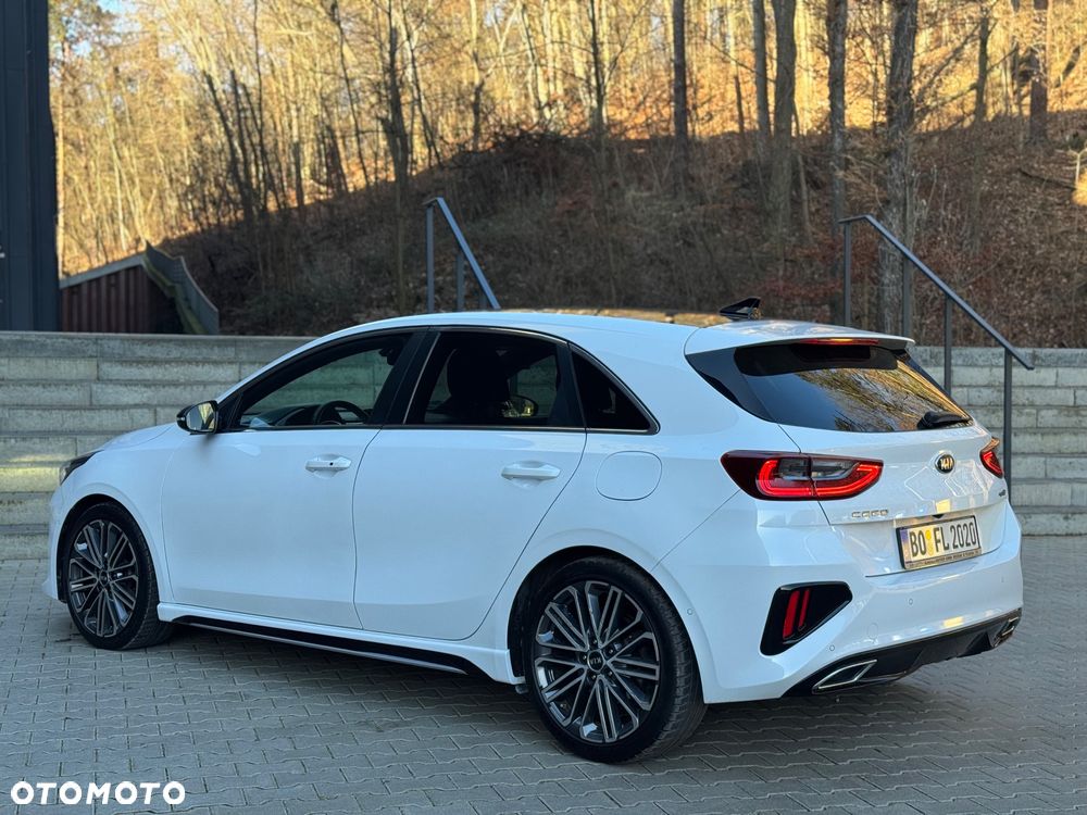 Kia Ceed 1.4 T-GDI DCT OPF GT Line - 40