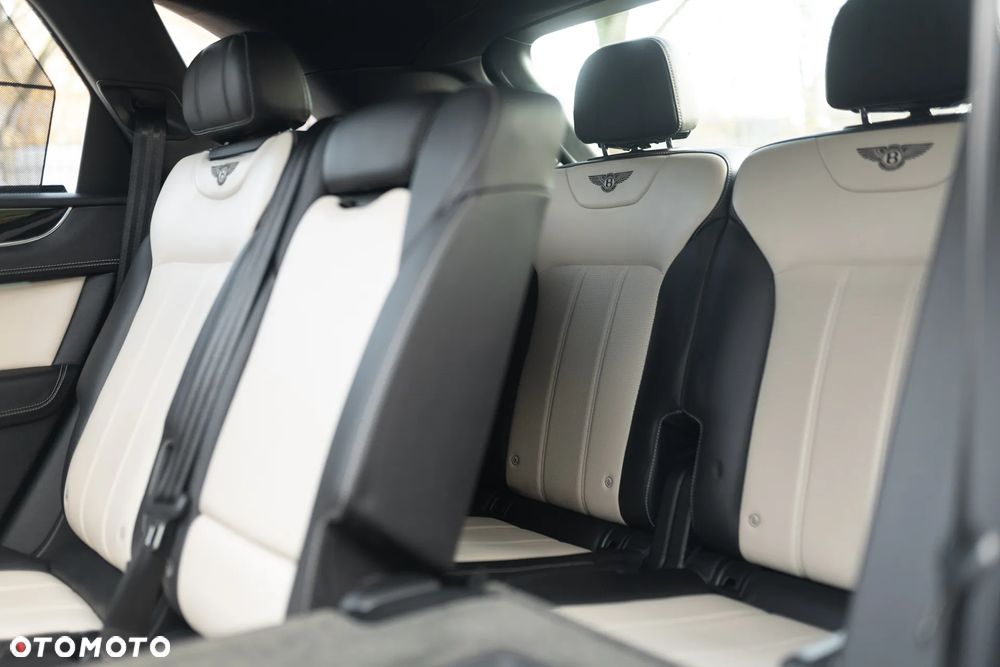 Bentley Bentayga - 16