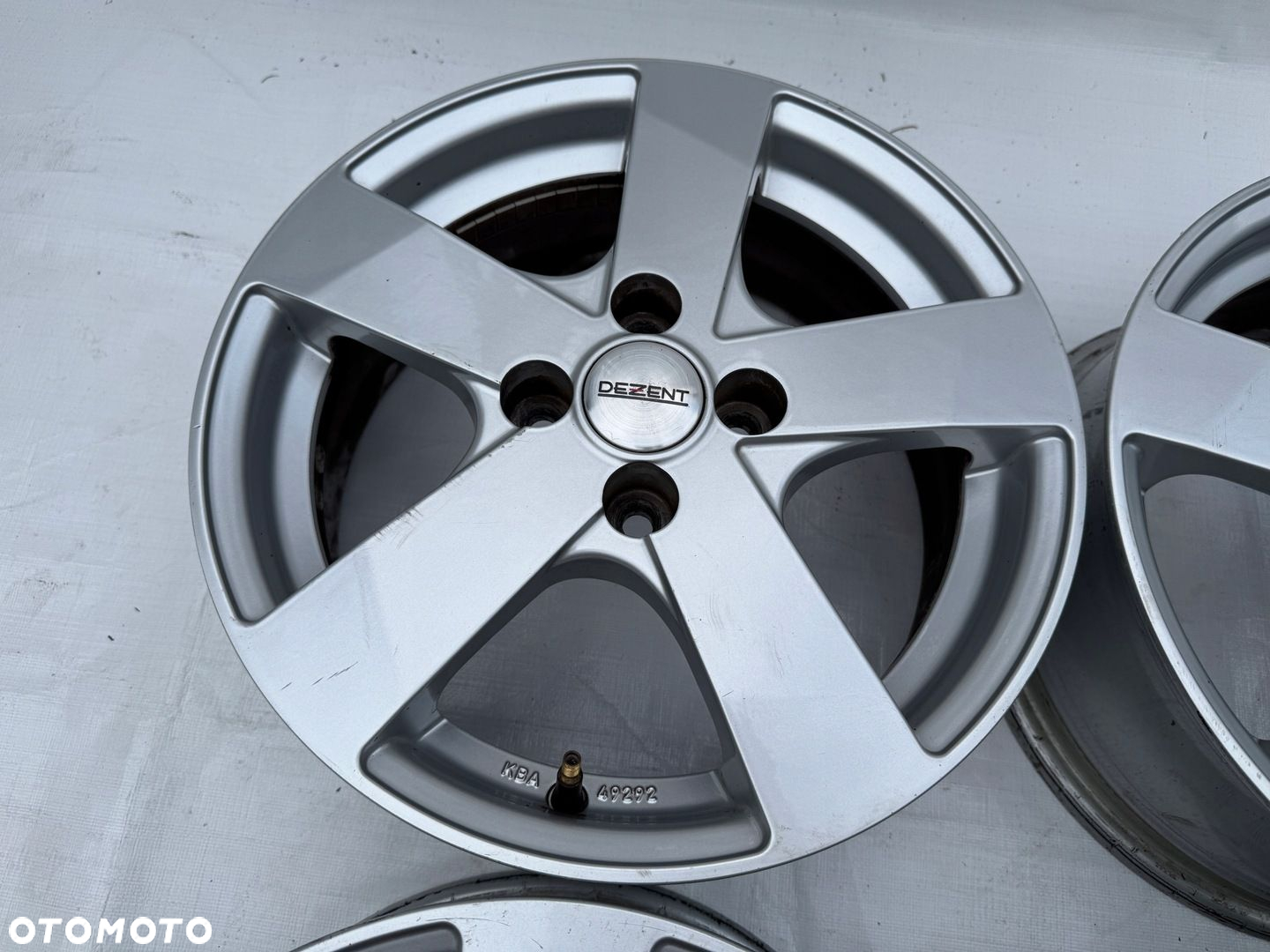 Felgi Dezent Toyota Suzuki Kia 4x100 6J 15" ET47 741 - 3