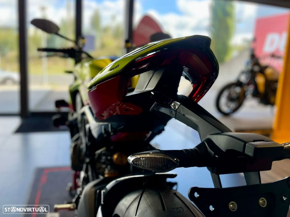 Ducati Streetfighter V4 Lamborghini - 16