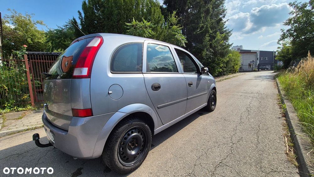 Opel Meriva 1.6 16V Essentia - 4