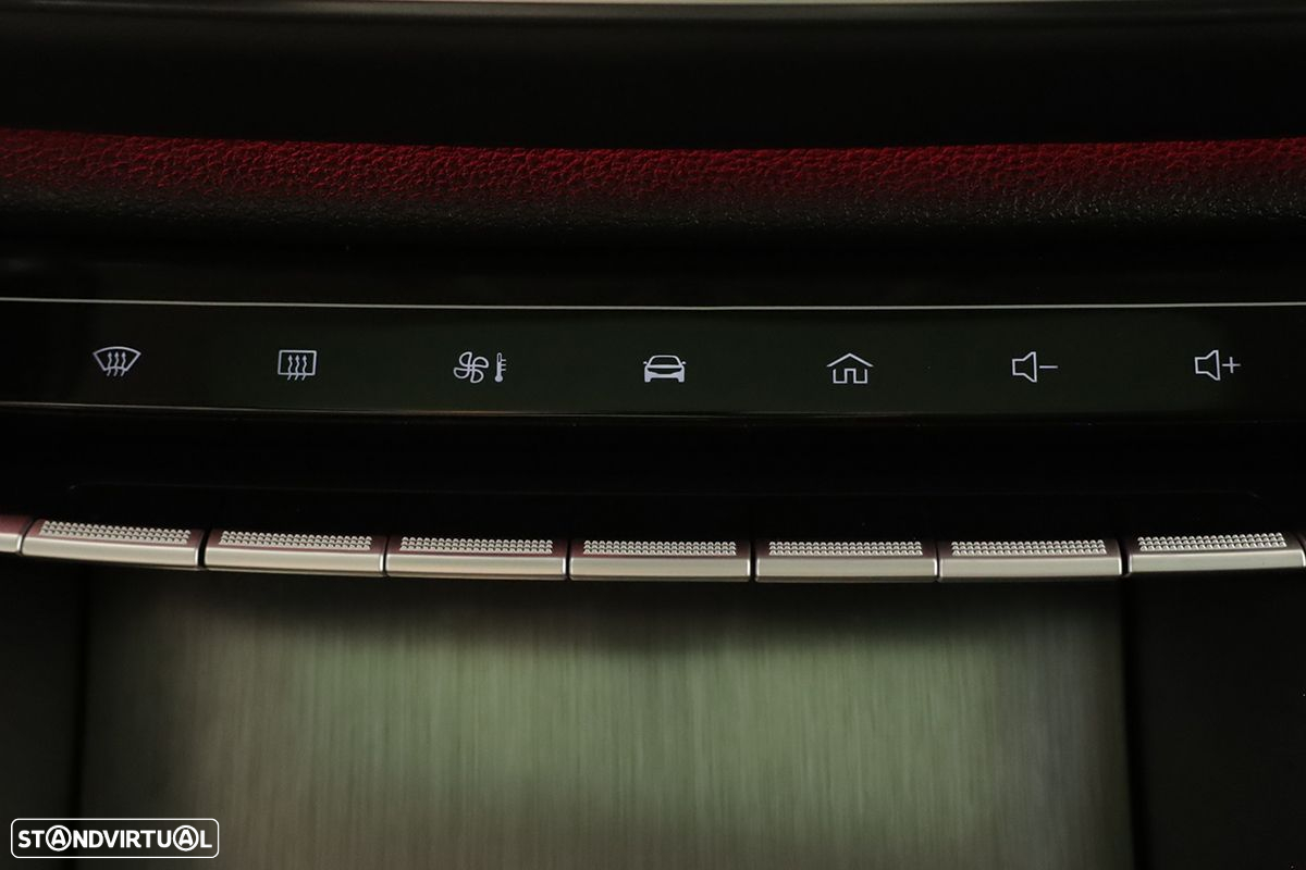 MG EHS 1.5 T-GDI Plug-in Hybrid Luxury - 13