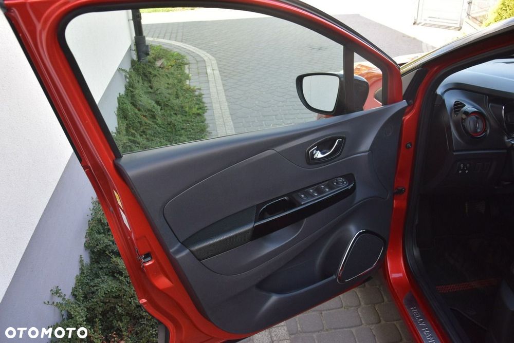 Renault Captur TCe 120 EDC Helly Hansen - 18
