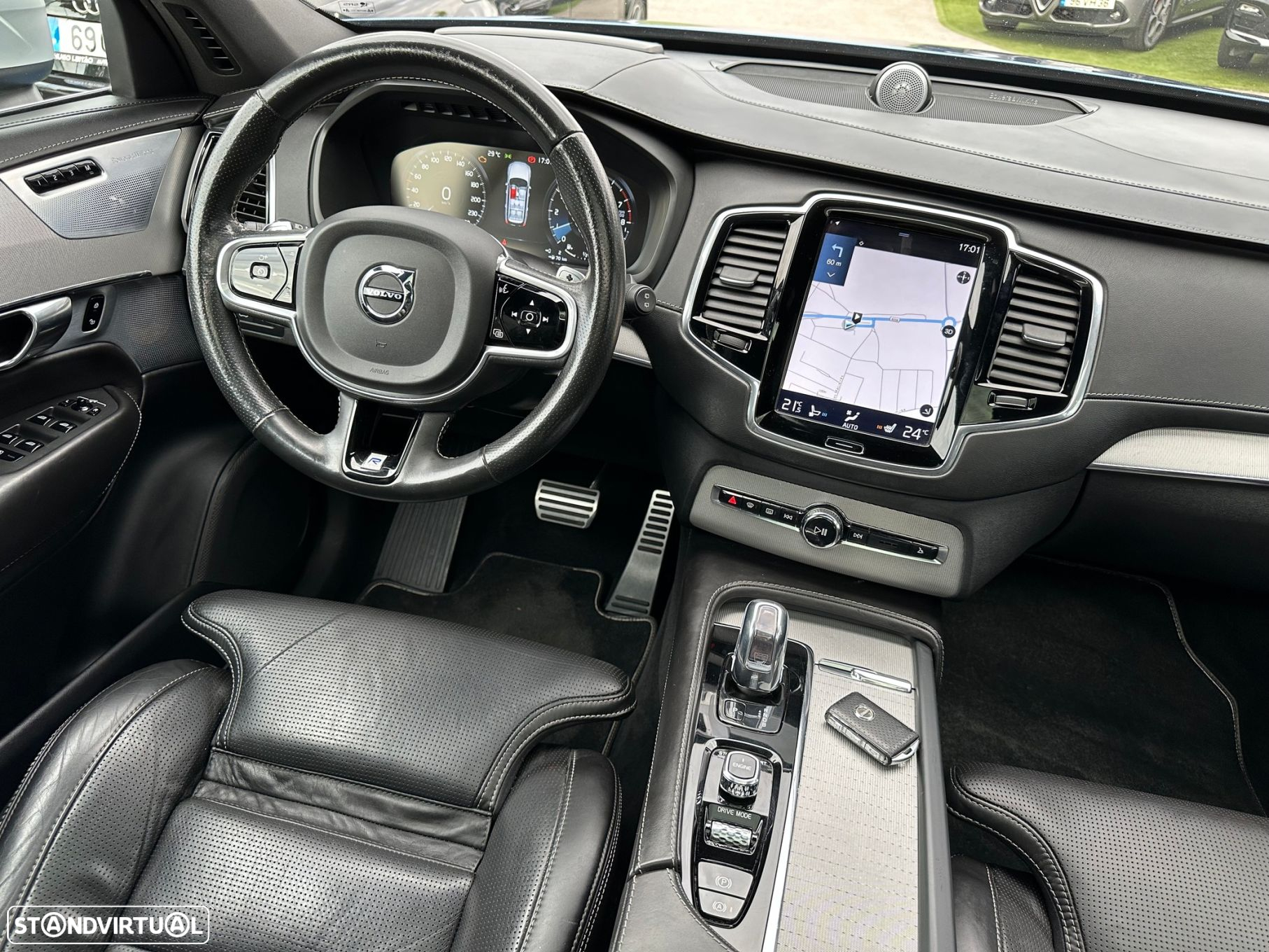 Volvo XC 90 2.0 T8 PHEV R-Design AWD - 24
