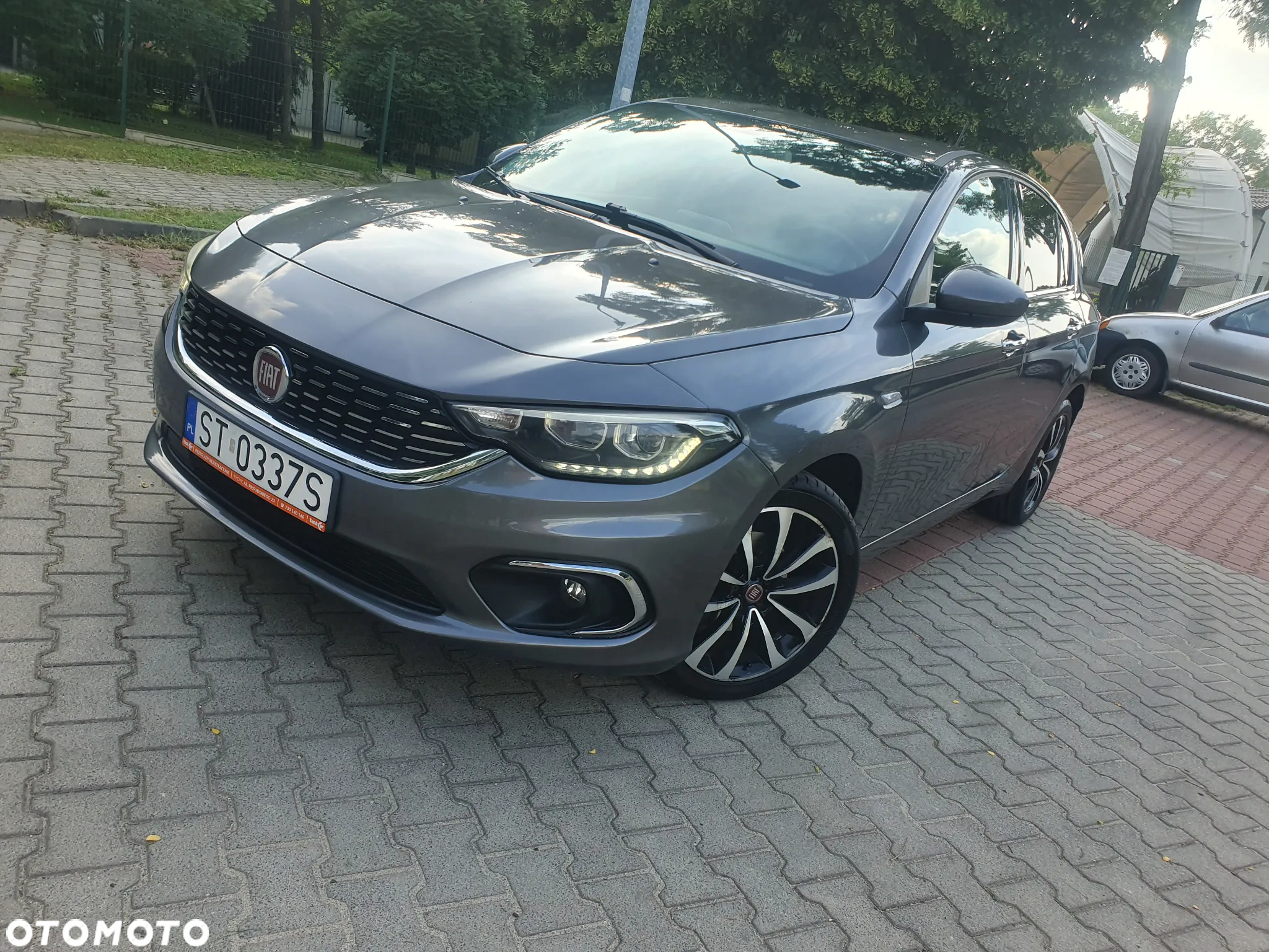 Fiat Tipo 1.6 MultiJet 16v Lounge - 4