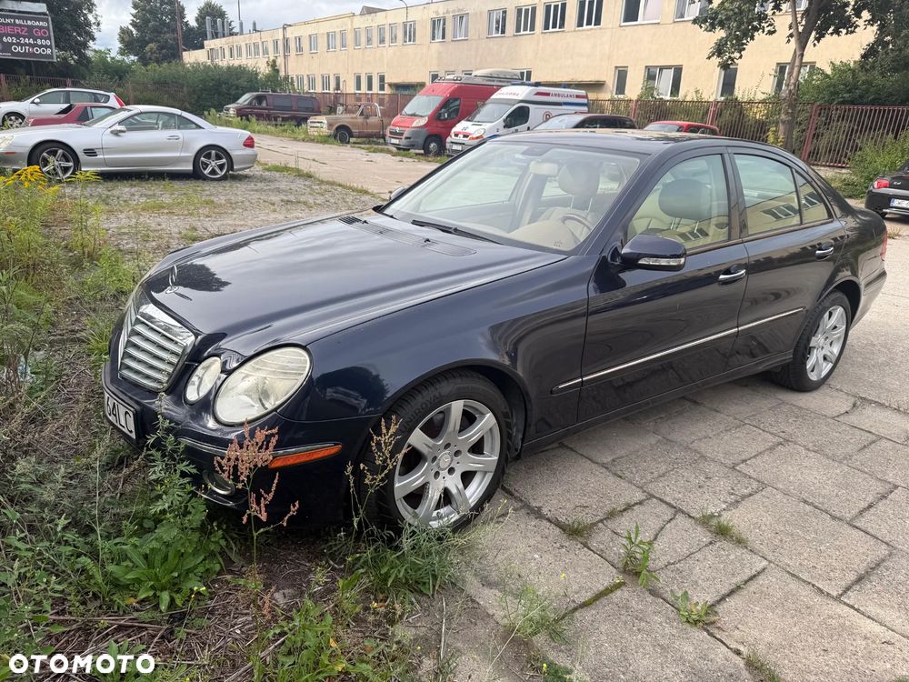 Mercedes-Benz Klasa E 350 4-Matic - 36