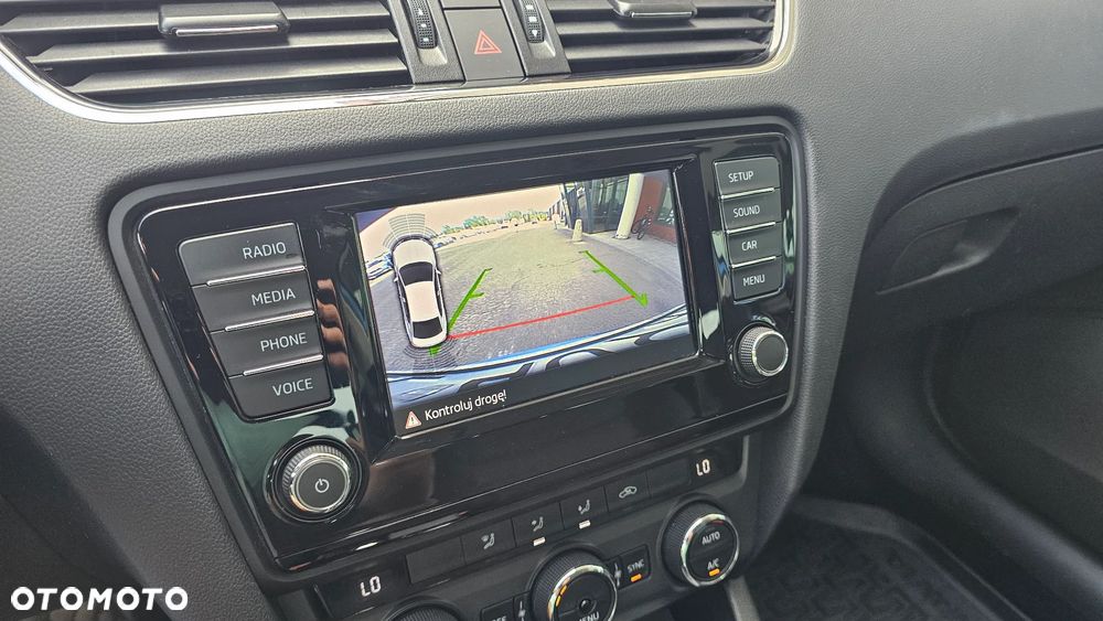 Skoda Octavia 1.8 TSI Style - 6