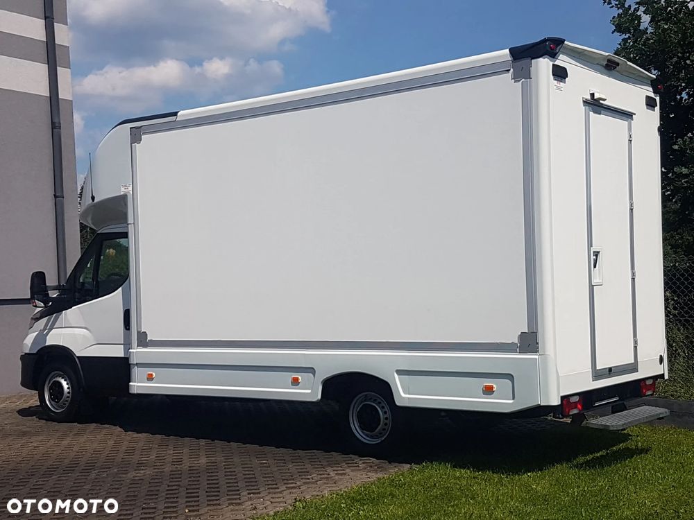 Iveco DAILY KONTENER NISKOPODŁOGOWY 4,44x2,23x2,42 SKLEP BAR FOODTRUCK KAMPER KLIMA KONIOWÓZ 35S14 - 3